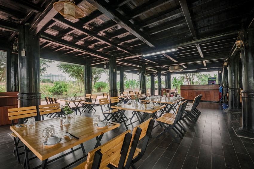 flc-eco-farm---huong-que-restaurant2.jpg
